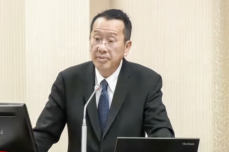 國防部長顧立雄認為,中國對台軍事演習都屬於灰色地帶侵擾。(立法院議事直播截圖)